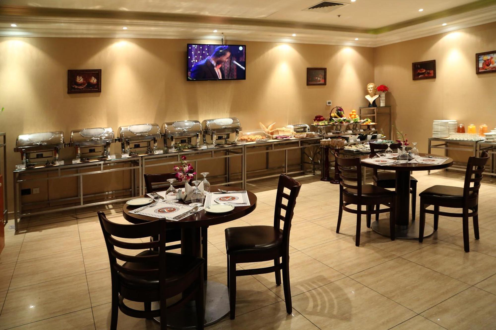 מנאמה Monroe Hotel & Suites מראה חיצוני תמונה