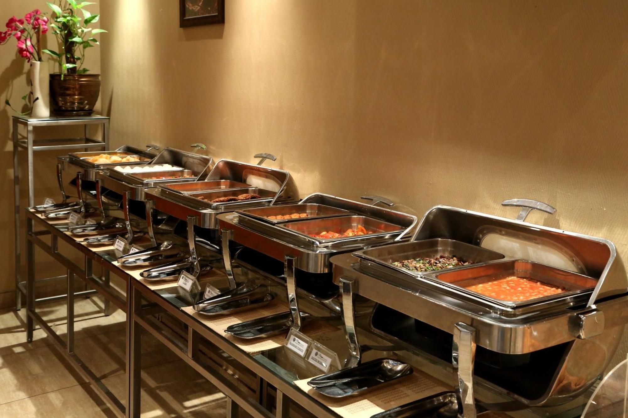מנאמה Monroe Hotel & Suites מראה חיצוני תמונה